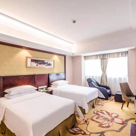 Vienna International Hotel Shanghai Pudong Xiupu Road Экстерьер фото