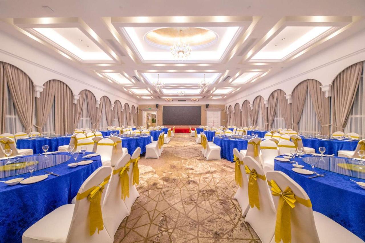 Vienna International Hotel Shanghai Pudong Xiupu Road Экстерьер фото